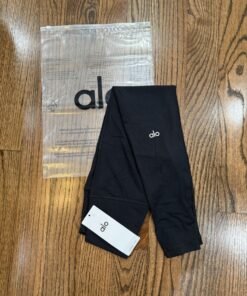 alo yoga maternity clothes