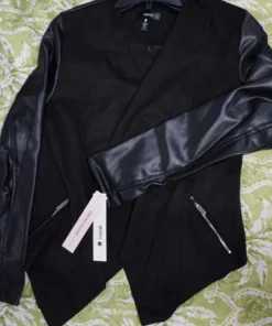 clothing liquidation sale