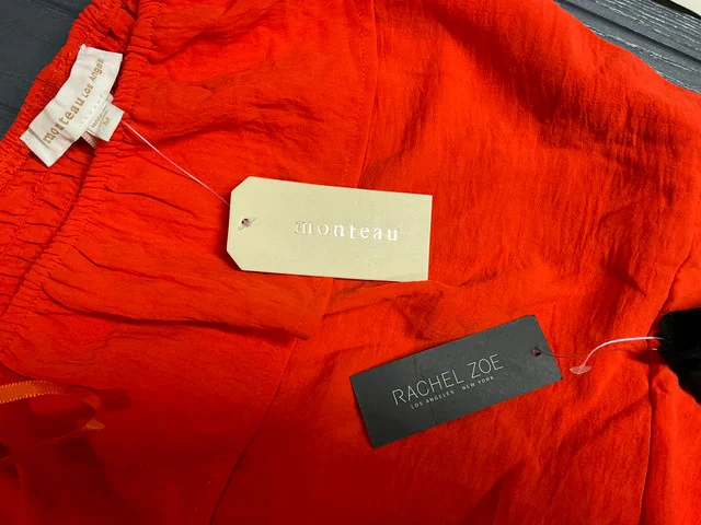 pallets for sale clothes