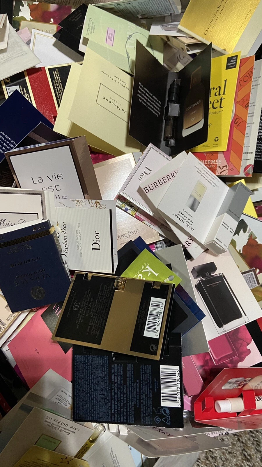 authentic perfumes pallet